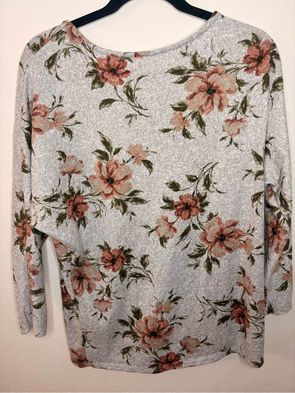 Emerald Long-Sleeve Floral Top in Dusty Rose and Olive on Light Gray-134